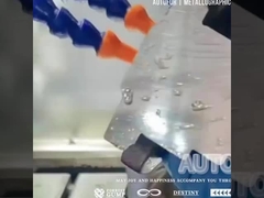 Découpeuse métallographique