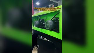 La machine de découpe de noyau magnétique est dédiée à la précision.