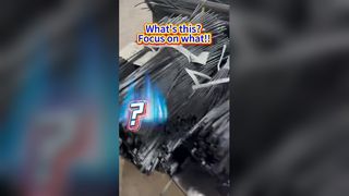 Qu'est-ce que c'est ça? Concentrez-vous sur quoi !!